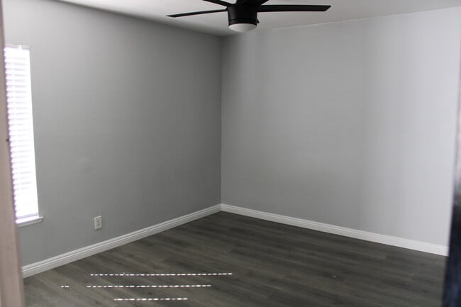 Building Photo - 5700 Etiwanda Ave