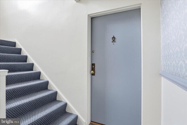 Foto del edificio - 6622 10th St