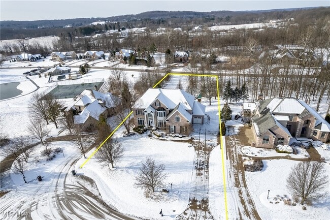 Building Photo - 4025 Meadowvale Ct