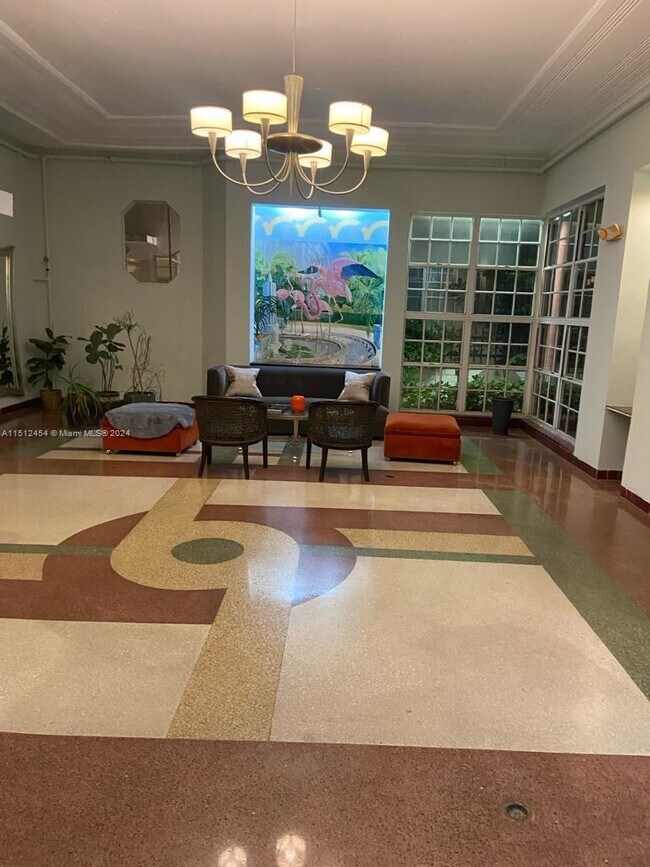 Foto del edificio - 1051 Meridian Ave