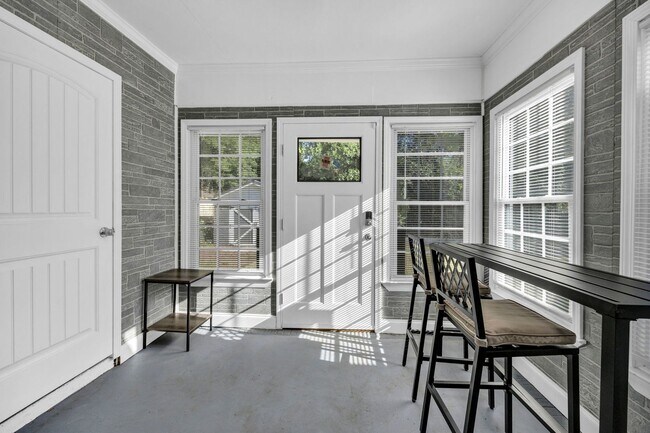 Foto del edificio - Coming Soon in Oakdale Subdivision!