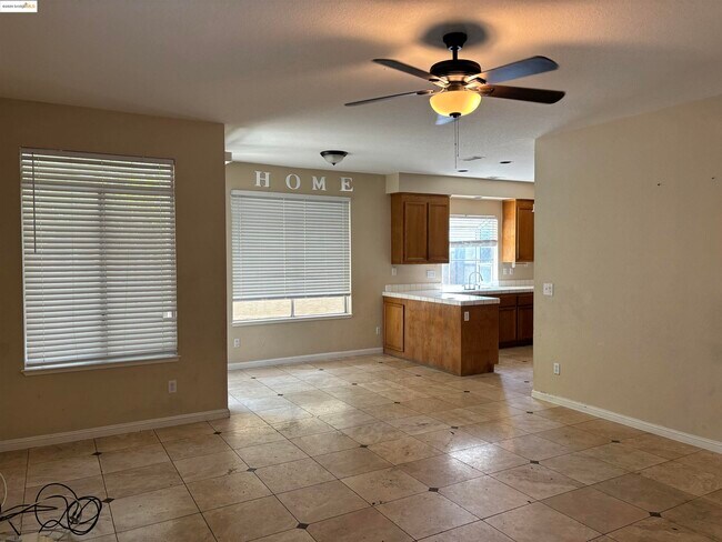 Foto del edificio - 4810 Belford Peak Way