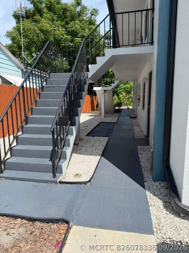 Foto del edificio - 626 S K St