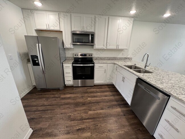 Foto del edificio - 2129 Bobwhite Ct