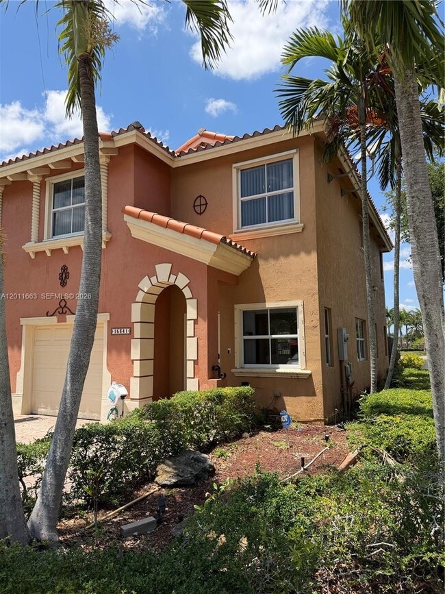 Building Photo - 15341 SW 31st Terrace