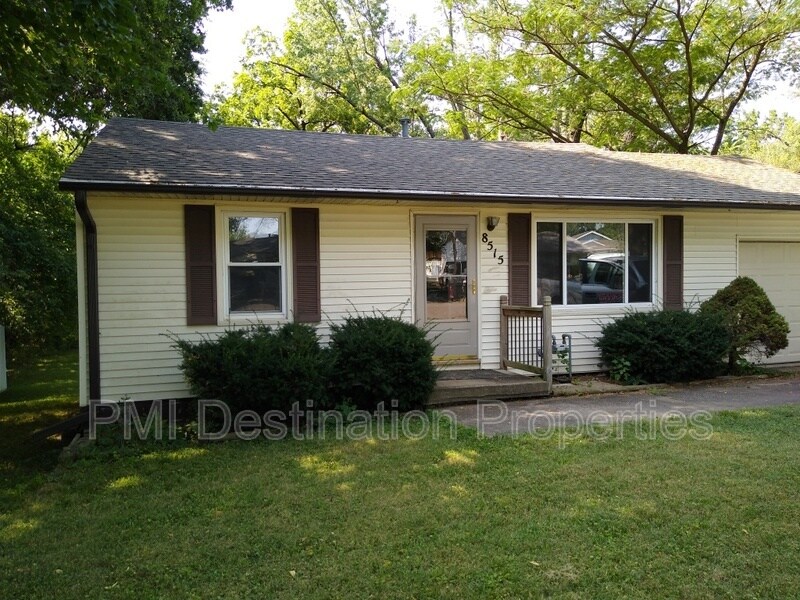 Foto principal - 8515 E 47th Terrace