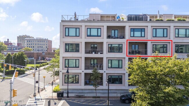 Foto del edificio - 601 Heck St