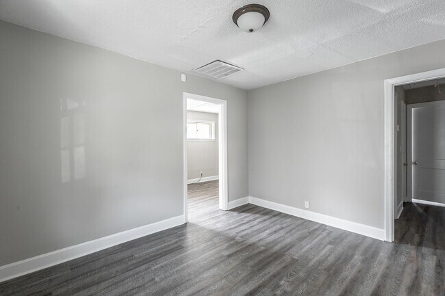Building Photo - Brand new Remodel 2 Bedroom in Brainerd