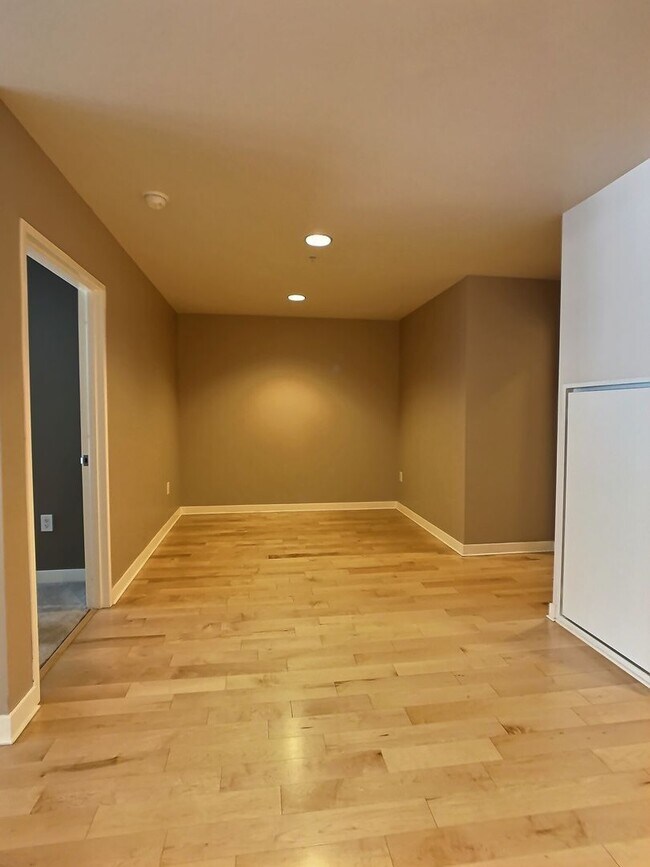 Foto del edificio - Luxury 1 Bedroom Condo at Axis – with Outdoor Patio Space!