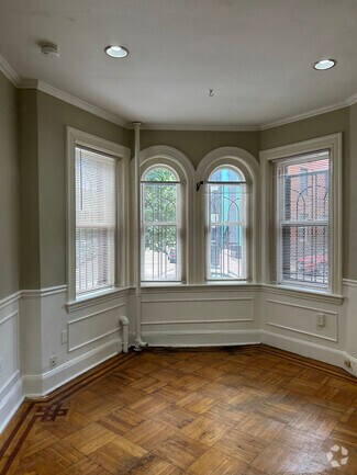 Building Photo - 79 Saint Botolph St