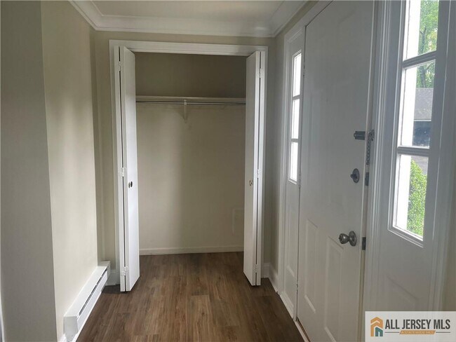 Foto del edificio - 417A Onset Ln