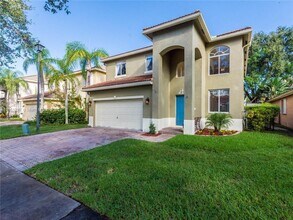 Building Photo - 5119 Heron Ct