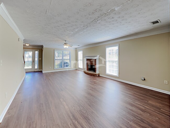 Building Photo - 4189 Duncan Ives Dr
