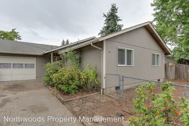Building Photo - 3 br, 1 bath House - 2122 Amirante St