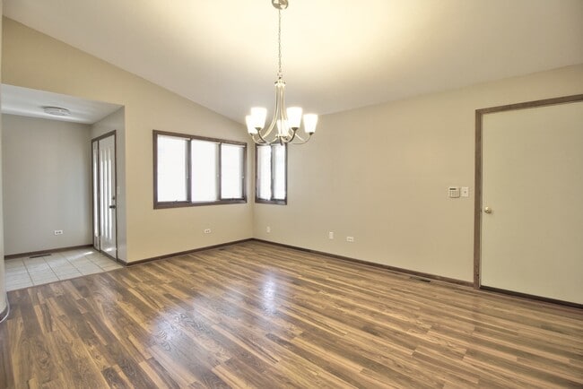 Foto del edificio - 1408 Peachtree Ln