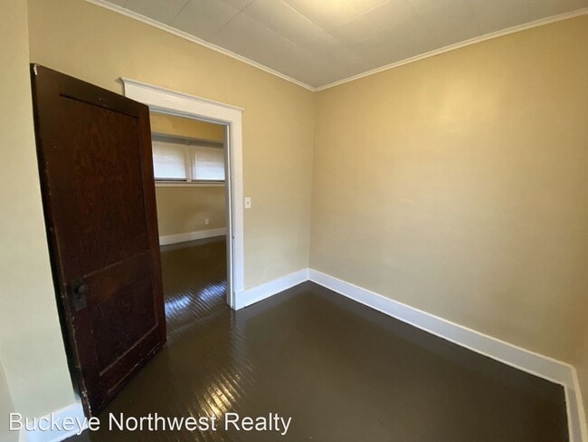 Building Photo - 2 br, 1 bath House - 1031 Harding Dr