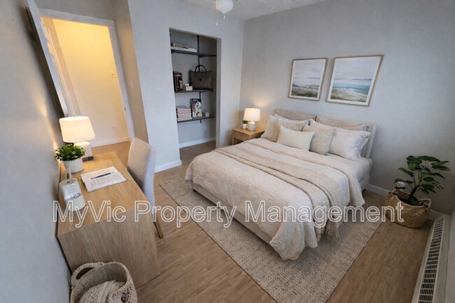 Photo du bâtiment - 11045-11123 123 St NW