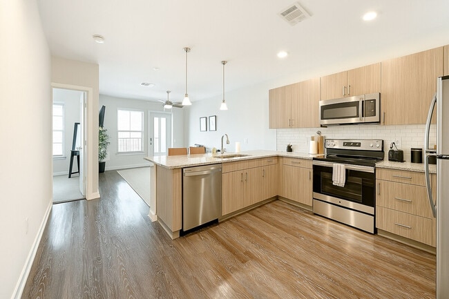 Building Photo - 7210 Henneman Way