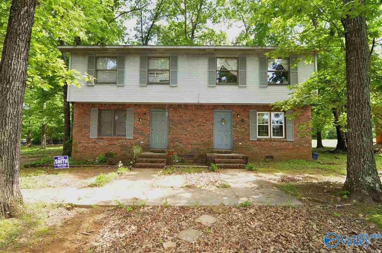 Primary Photo - 1332 Blake Bottom Rd NW