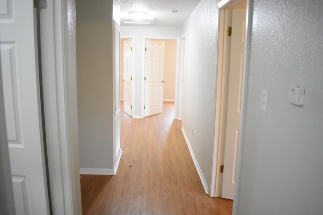 Building Photo - 2433 Woden Rd