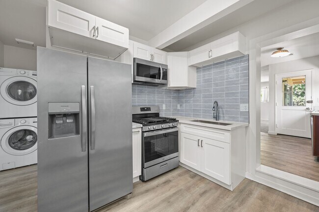 Foto del edificio - Private pool oasis!