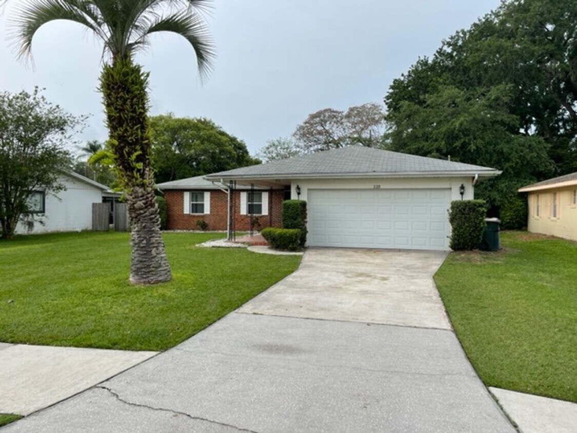 Foto principal - 3/2 SFR nearby to Lakefront Park in Saint ...
