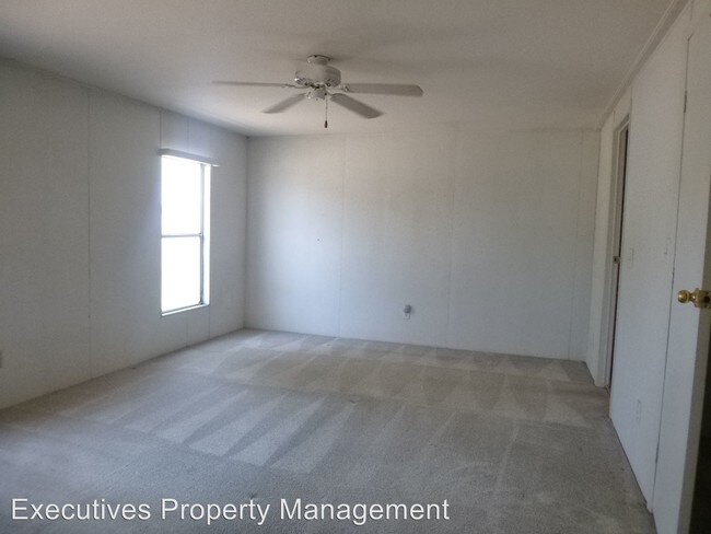 Foto del edificio - 3 br, 2 bath House - 14611 South Ave
