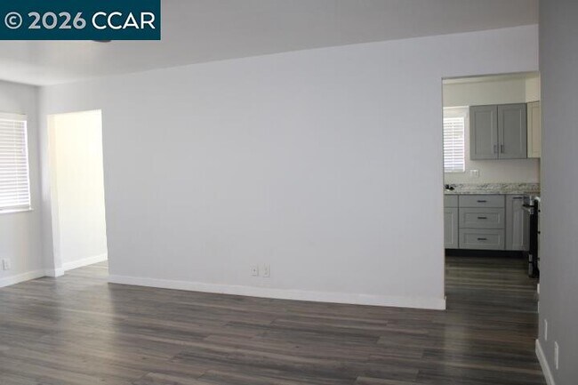 Foto del edificio - 130 Aster Ct