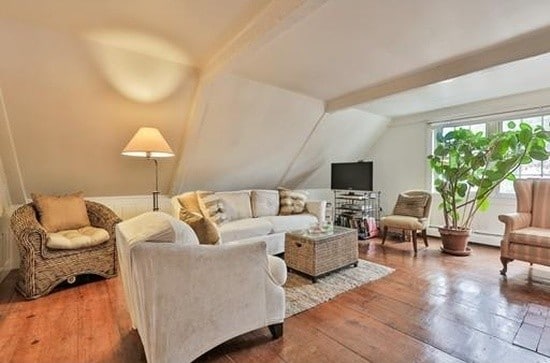 Living Room with Exposed Beams - 20 Horton St
