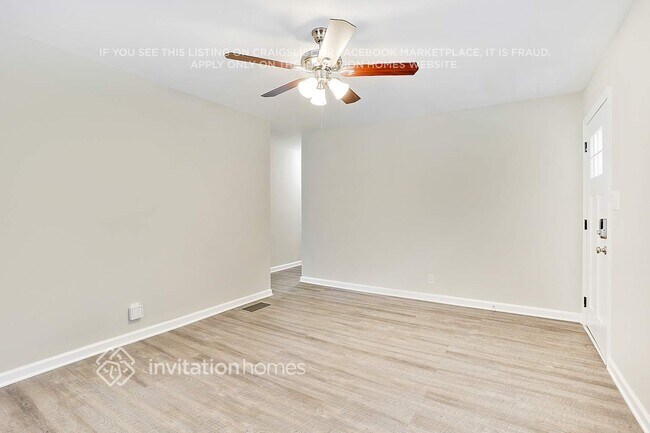 Foto del edificio - 277 Rocking Hill Dr SW