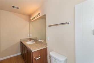 Building Photo - 2430 Tomica Ct
