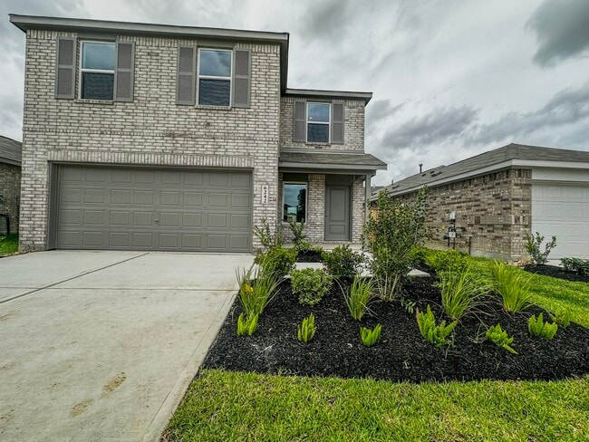 Building Photo - 6242 Alder Crk Dr