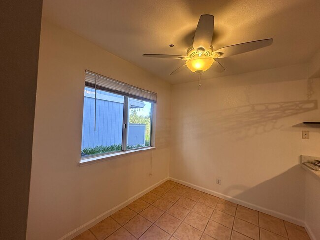 Foto del edificio - Spacious One Bedroom Condo w/ Mountain Views!