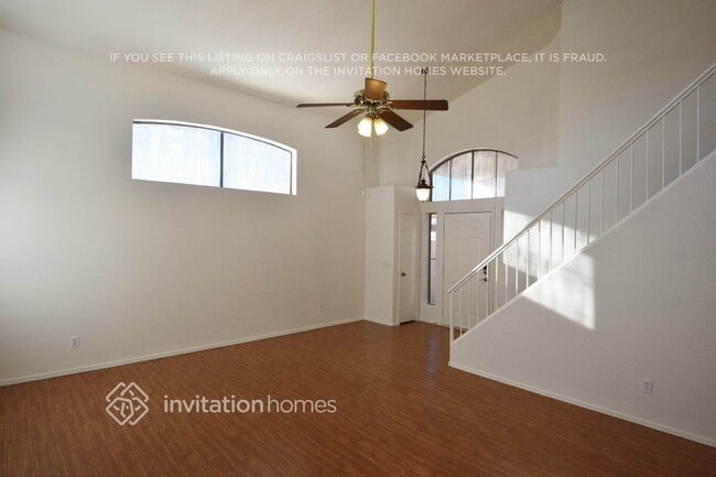 Building Photo - 8255 W Willow Ave