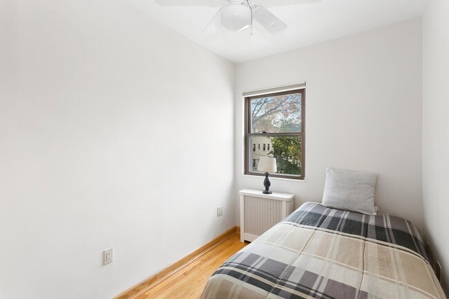 Building Photo - 20-59 26th Street