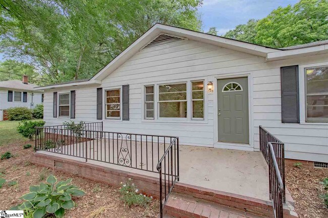 Foto del edificio - 123 Princeton Ave