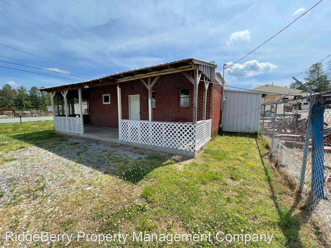 Primary Photo - 1 br, 1 bath House - 602 Adamson Rd