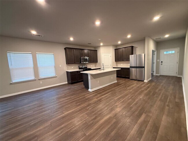 Foto del edificio - 104 Osier Pass