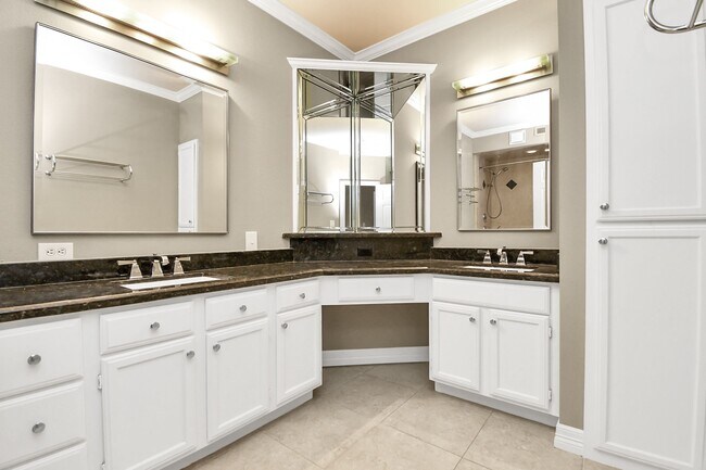 Foto del edificio - 2111 Welch St