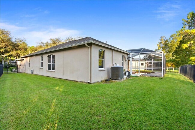 Building Photo - 10750 Ayrshire Dr