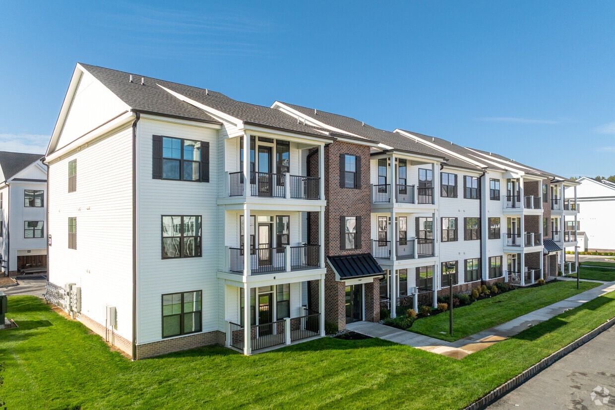 Foto principal - The Village at Hamilton Green (1651 Klockner)