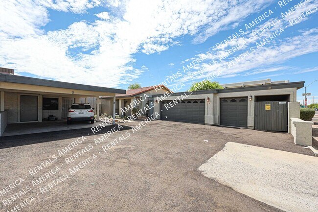 Foto del edificio - 2507 W Greenway Rd