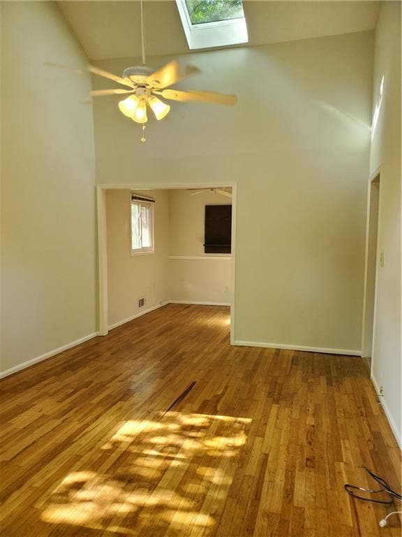 Building Photo - 1153 Ogilvie Dr NE