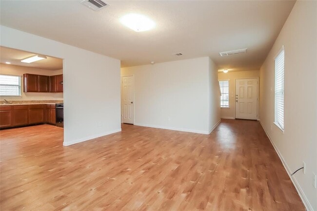 Foto del edificio - 12638 Needles Nest Rd