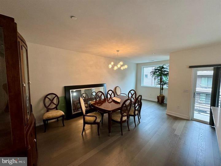 Foto principal - 906 Lakeview Ct