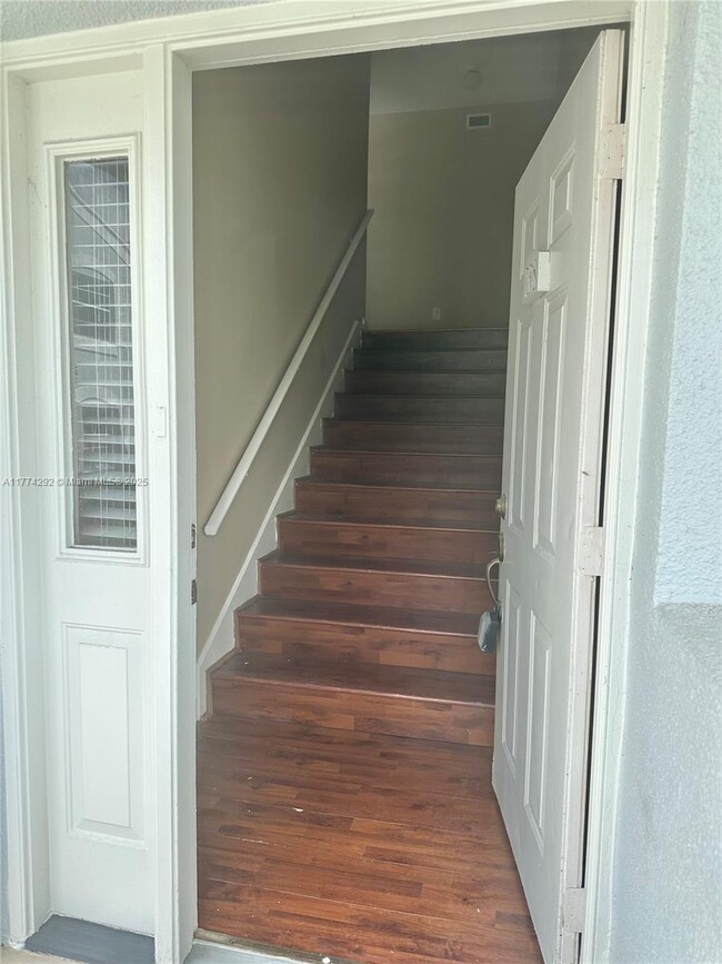 Foto del edificio - 2618 SE 19th Ct