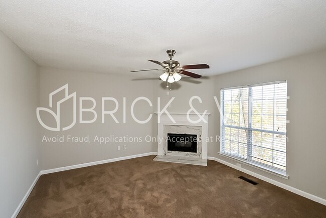 Building Photo - 4501 Bonnett Way