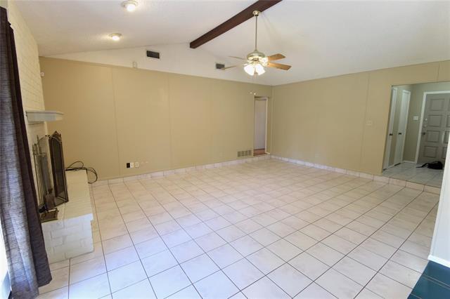 Foto del edificio - 5604 Ember Dr