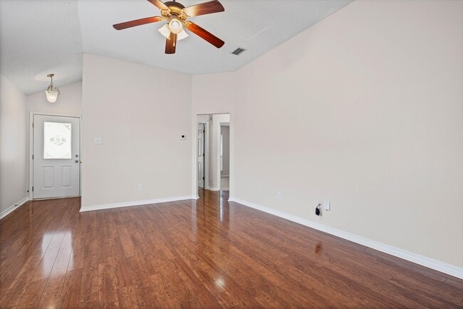 Building Photo - 8729 Three Dean Way