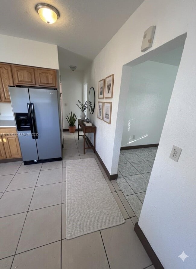 Building Photo - 1995 NE 167th St